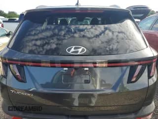 ✅ 2023 Hyundai Tucson SEL • VIN: 5NMJB3AE2PH266513 • Lot: 74870054. Wystawiony na Copart z przebiegiem 4 108 mil. Bezpłatny archiwum sprzedaży aukcyjnych z USA i szczegółowy raport historii pojazdu na DreamBid. Zdjęcie 6.