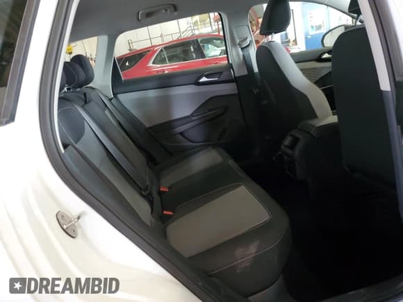 ✅ 2022 Volkswagen Taos S • VIN: 3VVAX7B22NM021428 • Лот: 68284935. Опубликован ранее на Copart с пробегом 65 332 миль. Бесплатный доступ к архиву аукционных продаж из США и подробный отчёт об истории автомобиля на DreamBid. Изображение 11.