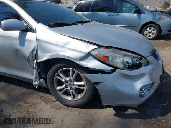 ✅ 2008 Toyota Solara SE • VIN: 4T1CE30P88U766524 • Lot: 42910405. Wystawiony na IAAI z przebiegiem 194 108 mil. Bezpłatny archiwum sprzedaży aukcyjnych z USA i szczegółowy raport historii pojazdu na DreamBid. Zdjęcie 6.