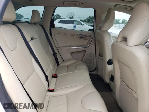 ✅ 2013 Volvo XC60 3.2L • VIN: YV4952DL2D2448207 • Lot: 54915375. Listed on Copart with 135,270 mi. Free auction sales archive from the USA and detailed vehicle history report at DreamBid. Image 11.