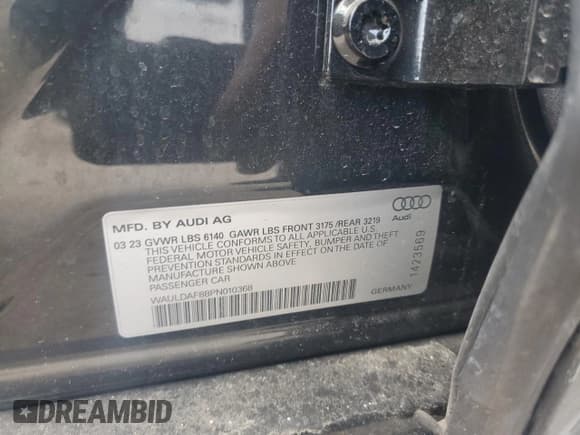 ✅ 2023 Audi A8 • VIN: WAULDAF88PN010368 • Lot: 47824965. Wystawiony na Copart z przebiegiem 8 058 mil. Bezpłatny archiwum sprzedaży aukcyjnych z USA i szczegółowy raport historii pojazdu na DreamBid. Zdjęcie 14.