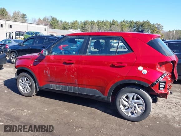 ✅ 2021 Hyundai Venue SE • VIN: KMHRB8A37MU126746 • Lot: 41753421. Listed on IAAI with 49,928 mi. Free auction sales archive from the USA and detailed vehicle history report at DreamBid. Image 15.