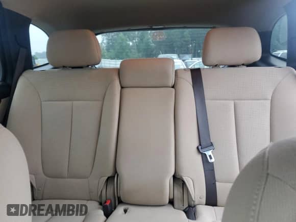 2010 Hyundai Santa Fe GLS с VIN 5NMSG3AB1AH408532, выставлен на аукционе Copart как лот 72510044 с пробегом 156 781 миль миль и Списание • Salvage title. История ставок и продаж доступна на DreamBid. Изображение 10.
