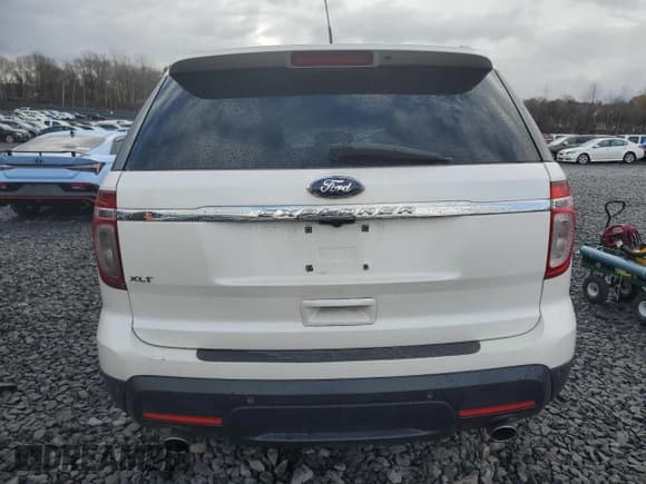 ✅ 2011 Ford Explorer XLT • VIN: 1FMHK7D80BGA75826 • Lot: 92077665. Listed on Copart with 106,014 mi. Free auction sales archive from the USA and detailed vehicle history report at DreamBid. Image 6.