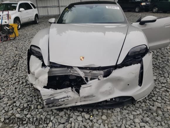 ✅ 2022 Porsche Taycan • VIN: WP0AA2Y16NSA10394 • Lot: 60365613. Listed on Copart with Not provided. Free auction sales archive from the USA and detailed vehicle history report at DreamBid. Image 12.