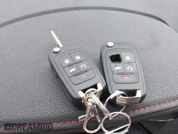 ✅ 2014 GMC Terrain SLT • VIN: 2GKFLXEK0E6282132 • Lot: 42084893. Wystawiony na IAAI z przebiegiem 105 161 mil. Bezpłatny archiwum sprzedaży aukcyjnych z USA i szczegółowy raport historii pojazdu na DreamBid. Zdjęcie 11.