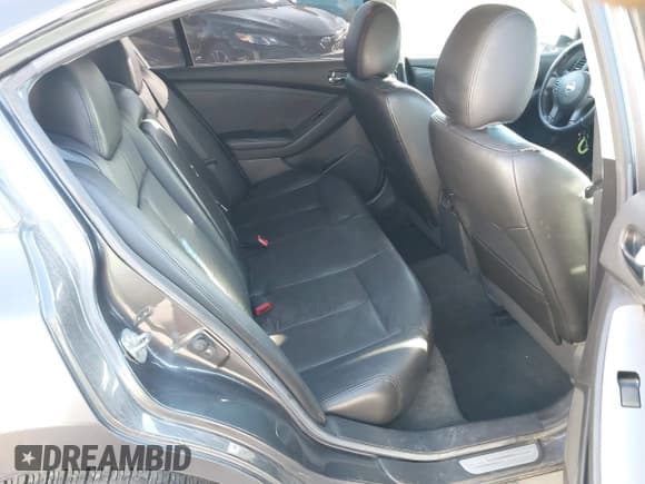 ✅ 2011 Nissan Altima S • VIN: 1N4AL2AP0BN501713 • Lot: 43571903. Wystawiony na IAAI z przebiegiem 130 901 mil. Bezpłatny archiwum sprzedaży aukcyjnych z USA i szczegółowy raport historii pojazdu na DreamBid. Zdjęcie 8.