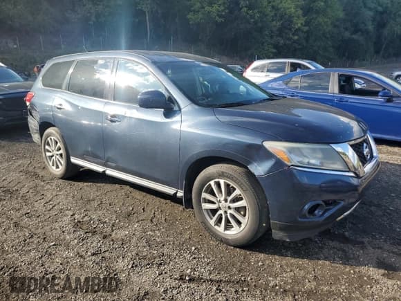 ✅ 2014 Nissan Pathfinder S • VIN: 5N1AR2MM7EC717600 • Lot: 83887535. Listed on Copart with 194,708 mi. Free auction sales archive from the USA and detailed vehicle history report at DreamBid. Image 4.