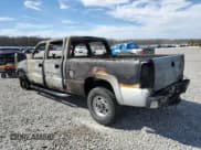 ✅ 2004 GMC Sierra 2500 SLE • VIN: 1GTGK23U04F190856 • Lot: 49650005. Wystawiony na Copart z przebiegiem Nie podano. Bezpłatny archiwum sprzedaży aukcyjnych z USA i szczegółowy raport historii pojazdu na DreamBid. Zdjęcie 2.
