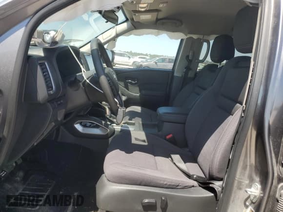 ✅ 2023 Nissan Frontier SV • VIN: 1N6ED1EJ9PN662851 • Lot: 52243205. Wystawiony na Copart z przebiegiem 48 708 mil. Bezpłatny archiwum sprzedaży aukcyjnych z USA i szczegółowy raport historii pojazdu na DreamBid. Zdjęcie 7.