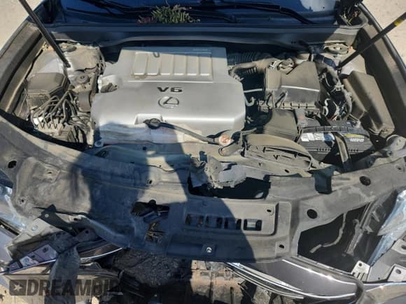 ✅ 2016 Lexus ES 330 • VIN: 58ABK1GG8GU028759 • Лот: 70114155. Опубликован ранее на Copart с пробегом 144 413 миль. Бесплатный доступ к архиву аукционных продаж из США и подробный отчёт об истории автомобиля на DreamBid. Изображение 11.