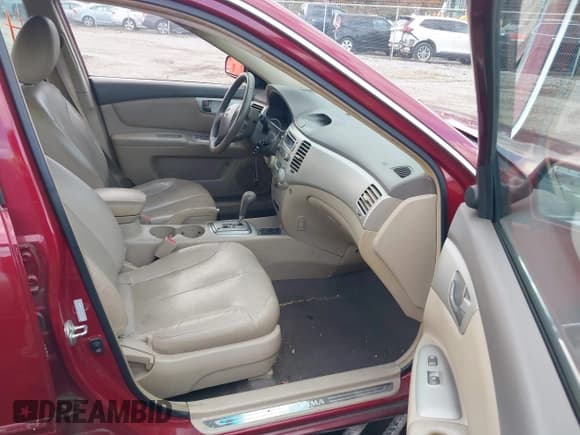 ✅ 2008 Kia Optima EX • VIN: KNAGE124285219642 • Лот: 43623123. Опубликован ранее на IAAI с пробегом 126 797 миль. Бесплатный доступ к архиву аукционных продаж из США и подробный отчёт об истории автомобиля на DreamBid. Изображение 5.