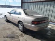 ✅ 1994 Toyota Camry LE • VIN: 4T1GK12E2RU002762 • Lot: 41376893. Listed on IAAI with 100,375 mi. Free auction sales archive from the USA and detailed vehicle history report at DreamBid. Image 3.