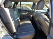 ✅ 2010 Hyundai Santa Fe SE • VIN: 5NMSHDAG1AH352624 • Lot: 76603304. Listed on Copart with 182,184 mi. Free auction sales archive from the USA and detailed vehicle history report at DreamBid. Image 11.