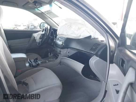 ✅ 2008 Toyota Highlander • VIN: JTEES41A282079584 • Lot: 43606286. Listed on IAAI with 149,978 mi. Free auction sales archive from the USA and detailed vehicle history report at DreamBid. Image 5.