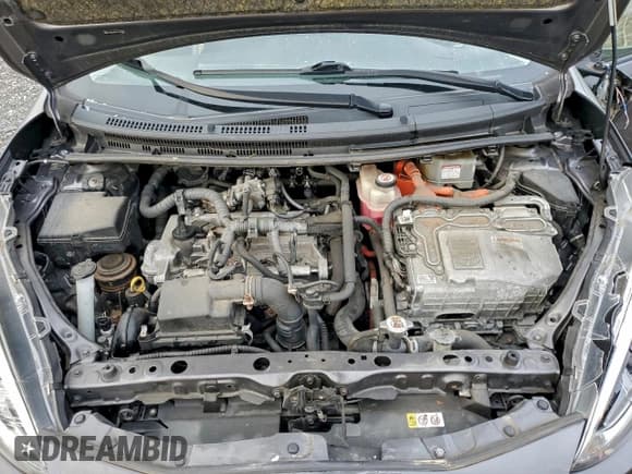 ✅ 2019 Toyota Prius L • VIN: JTDKDTB31K1624957 • Лот: 92352425. Опубликован ранее на Copart с пробегом 80 532 миль. Бесплатный доступ к архиву аукционных продаж из США и подробный отчёт об истории автомобиля на DreamBid. Изображение 11.