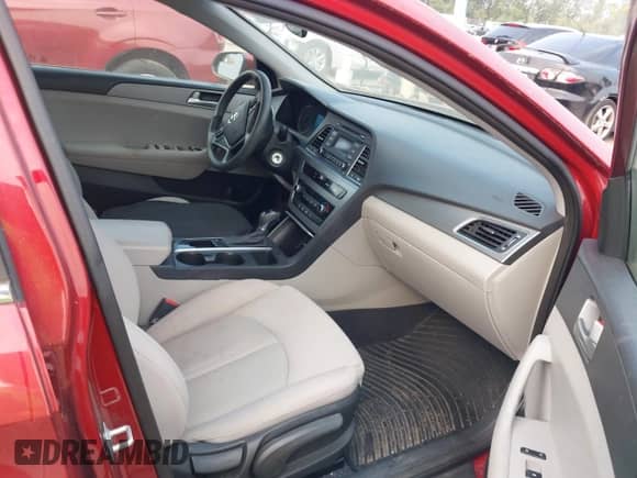 2015 Hyundai Sonata SE with VIN 5NPE24AF5FH038622, listed as a IAAI auction lot 43166994 with 106,119 mi miles and . Bid and sale history available at DreamBid. Image 5.