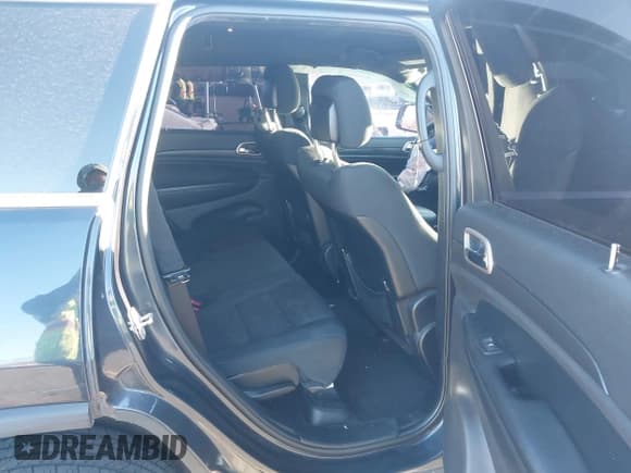 ✅ 2016 Jeep Grand Cherokee 75th Anniversary • VIN: 1C4RJFAG8GC349502 • Lot: 43626029. Listed on IAAI with 196,886 mi. Free auction sales archive from the USA and detailed vehicle history report at DreamBid. Image 8.