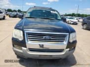 ✅ 2006 Ford Explorer XLT • VIN: 1FMEU63E46UB21759 • Lot: 60162015. Wystawiony na Copart z przebiegiem 156 234 mil. Bezpłatny archiwum sprzedaży aukcyjnych z USA i szczegółowy raport historii pojazdu na DreamBid. Zdjęcie 5.