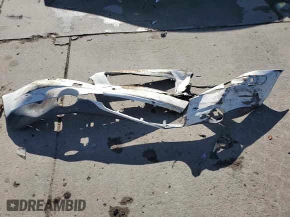 ✅ 2004 Volvo S60 • VIN: YV1RH59H842389027 • Lot: 71309694. Wystawiony na Copart z przebiegiem 200 477 mil. Bezpłatny archiwum sprzedaży aukcyjnych z USA i szczegółowy raport historii pojazdu na DreamBid. Zdjęcie 12.