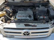 ✅ 2006 Toyota Highlander Limited • VIN: JTEEP21A060138081 • Лот: 68440245. Опубликован ранее на Copart с пробегом 178 276 миль. Бесплатный доступ к архиву аукционных продаж из США и подробный отчёт об истории автомобиля на DreamBid. Изображение 12.