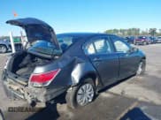 ✅ 2008 Honda Accord LX • VIN: 1HGCP26398A011012 • Lot: 43673002. Wystawiony na IAAI z przebiegiem 169 832 mil. Bezpłatny archiwum sprzedaży aukcyjnych z USA i szczegółowy raport historii pojazdu na DreamBid. Zdjęcie 4.