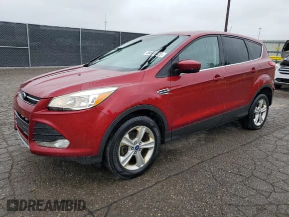 ✅ 2014 Ford Escape SE • VIN: 1FMCU9GX0EUB33491 • Лот: 58804625. Опубликован ранее на Copart с пробегом 184 675 миль. Бесплатный доступ к архиву аукционных продаж из США и подробный отчёт об истории автомобиля на DreamBid. Изображение 1.