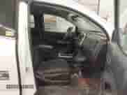 2020 Chevrolet Colorado 4WD LT z VIN 1GCHTCEA7L1180802, wystawiony jako IAAI lot #41488428 z przebiegiem 94 430 mil mil oraz . Historia ofert i sprzedaży dostępna na DreamBid. Obrazek 5.