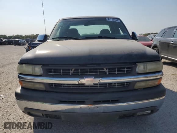 ✅ 2000 Chevrolet Silverado 1500 • VIN: 1GCEC19T5YE211600 • Лот: 75769454. Опубликован ранее на Copart с пробегом Не указан. Бесплатный доступ к архиву аукционных продаж из США и подробный отчёт об истории автомобиля на DreamBid. Изображение 5.