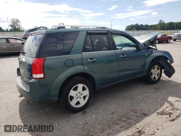 ✅ 2006 Saturn VUE • VIN: 5GZCZ63416S888757 • Lot: 67427625. Listed on Copart with 124,183 mi. Free auction sales archive from the USA and detailed vehicle history report at DreamBid. Image 3.