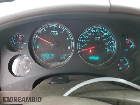 ✅ 2009 GMC Yukon SLT 4SB • VIN: 1GKFC33059R161309 • Lot: 88947235. Listed on Copart with 225,317 mi. Free auction sales archive from the USA and detailed vehicle history report at DreamBid. Image 9.