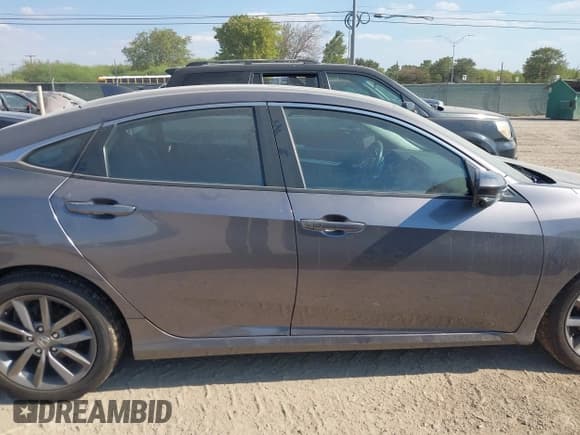 ✅ 2019 Honda Civic EX • VIN: 19XFC1F33KE208490 • Lot: 43334028. Listed on IAAI with 43,138 mi. Free auction sales archive from the USA and detailed vehicle history report at DreamBid. Image 13.
