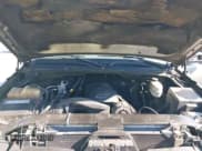 ✅ 2006 Chevrolet Silverado 2500HD Work Truck • VIN: 1GCHC23U06F122366 • Lot: 43701699. Wystawiony na IAAI z przebiegiem 330 993 mil. Bezpłatny archiwum sprzedaży aukcyjnych z USA i szczegółowy raport historii pojazdu na DreamBid. Zdjęcie 10.