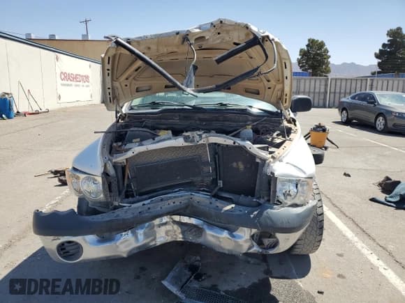 ✅ 2005 Dodge 2500 ST • VIN: 3D6WR26D75G831790 • Лот: 52151405. Опубликован ранее на Copart с пробегом 120 785 миль. Бесплатный доступ к архиву аукционных продаж из США и подробный отчёт об истории автомобиля на DreamBid. Изображение 5.