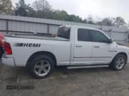 ✅ 2010 Dodge 1500 SLT • VIN: 1D7RB1GT7AS164798 • Lot: 41847595. Wystawiony na IAAI z przebiegiem 247 758 mil. Bezpłatny archiwum sprzedaży aukcyjnych z USA i szczegółowy raport historii pojazdu na DreamBid. Zdjęcie 13.