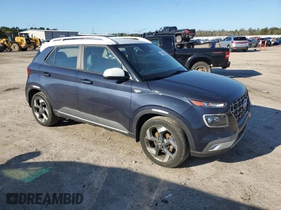 ✅ 2021 Hyundai Venue SEL • VIN: KMHRC8A30MU105105 • Lot: 75600844. Listed on Copart with 52,548 mi. Free auction sales archive from the USA and detailed vehicle history report at DreamBid. Image 4.