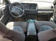 ✅ 1999 Dodge Durango • VIN: 1B4HR28Y2XF618309 • Lot: 60302875. Wystawiony na Copart z przebiegiem 175 030 mil. Bezpłatny archiwum sprzedaży aukcyjnych z USA i szczegółowy raport historii pojazdu na DreamBid. Zdjęcie 8.