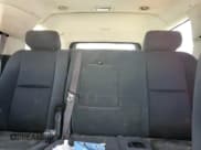 ✅ 2009 Chevrolet Suburban LS • VIN: 1GNFC16J69R200503 • Лот: 61926495. Опубликован ранее на Copart с пробегом 360 653 миль. Бесплатный доступ к архиву аукционных продаж из США и подробный отчёт об истории автомобиля на DreamBid. Изображение 10.