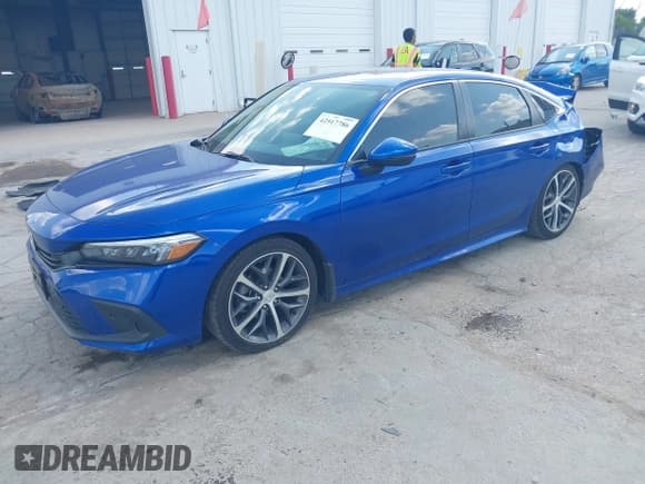 ✅ 2024 Honda Civic Touring • VIN: 2HGFE1F98RH329675 • Lot: 42517786. Wystawiony na IAAI z przebiegiem 31 913 mil. Bezpłatny archiwum sprzedaży aukcyjnych z USA i szczegółowy raport historii pojazdu na DreamBid. Zdjęcie 17.