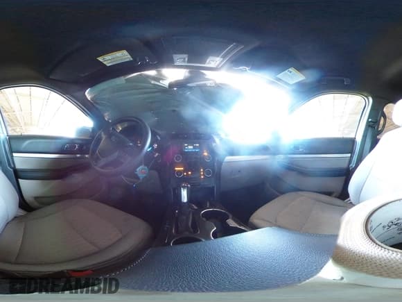 ✅ 2019 Ford Explorer • VIN: 1FM5K7BH4KGA09849 • Lot: 83972745. Wystawiony na Copart z przebiegiem 105 589 mil. Bezpłatny archiwum sprzedaży aukcyjnych z USA i szczegółowy raport historii pojazdu na DreamBid. Zdjęcie 15.