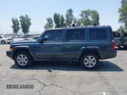 ✅ 2007 Jeep Commander Sport • VIN: 1J8HH48KX7C548033 • Lot: 42555217. Wystawiony na IAAI z przebiegiem 213 236 mil. Bezpłatny archiwum sprzedaży aukcyjnych z USA i szczegółowy raport historii pojazdu na DreamBid. Zdjęcie 14.
