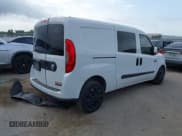 ✅ 2016 Ram ProMaster City Cargo Tradesman SLT • VIN: ZFBERFBT9G6C61839 • Lot: 42528937. Wystawiony na IAAI z przebiegiem 137 729 mil. Bezpłatny archiwum sprzedaży aukcyjnych z USA i szczegółowy raport historii pojazdu na DreamBid. Zdjęcie 4.