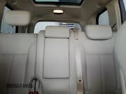 ✅ 2010 Mercedes-Benz GL 350 • VIN: 4JGBF2FEXAA620898 • Lot: 70263105. Wystawiony na Copart z przebiegiem 51 348 mil. Bezpłatny archiwum sprzedaży aukcyjnych z USA i szczegółowy raport historii pojazdu na DreamBid. Zdjęcie 10.