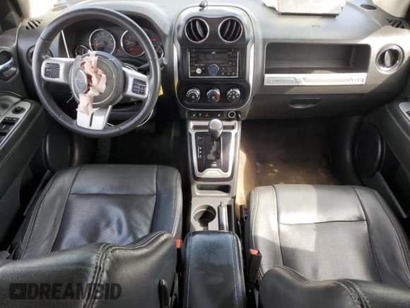 ✅ 2015 Jeep Compass High Altitude • VIN: 1C4NJDEB8FD340454 • Lot: 80802355. Listed on Copart with 157,114 mi. Free auction sales archive from the USA and detailed vehicle history report at DreamBid. Image 8.