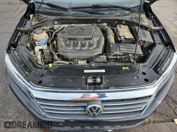 ✅ 2021 Volkswagen Passat SE • VIN: 1VWSA7A3XMC012679 • Lot: 91821855. Listed on Copart with 80,777 mi. Free auction sales archive from the USA and detailed vehicle history report at DreamBid. Image 11.