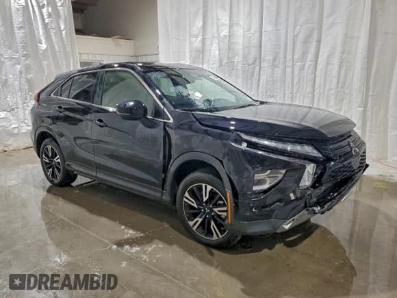 ✅ 2025 Mitsubishi Eclipse Cross SE • VIN: JA4ATWAA9SZ034565 • Лот: 95327315. Опубликован ранее на Copart с пробегом 11 839 миль. Бесплатный доступ к архиву аукционных продаж из США и подробный отчёт об истории автомобиля на DreamBid. Изображение 4.