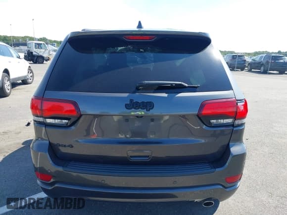 ✅ 2019 Jeep Grand Cherokee Upland • VIN: 1C4RJFAG1KC771703 • Lot: 43091265. Listed on IAAI with 110,345 mi. Free auction sales archive from the USA and detailed vehicle history report at DreamBid. Image 16.