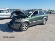 ✅ 2007 Kia Sorento LX • VIN: KNDJD736775716795 • Lot: 41420220. Listed on IAAI with 258,017 mi. Free auction sales archive from the USA and detailed vehicle history report at DreamBid. Image 2.