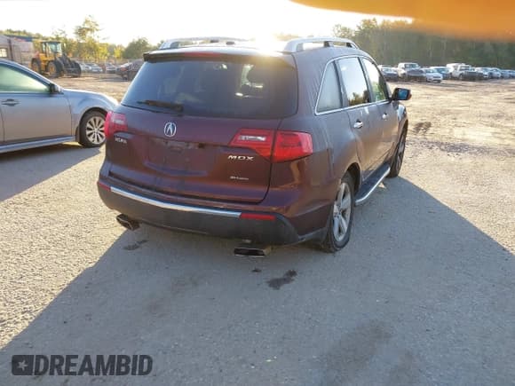 ✅ 2011 Acura MDX Technology • VIN: 2HNYD2H47BH500093 • Lot: 43336589. Wystawiony na IAAI z przebiegiem 175 087 mil. Bezpłatny archiwum sprzedaży aukcyjnych z USA i szczegółowy raport historii pojazdu na DreamBid. Zdjęcie 4.