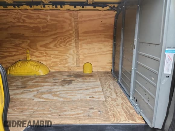 ✅ 2020 Chevrolet Express Cargo • VIN: 1GCWGAFP7L1225904 • Lot: 67409445. Listed on Copart with 163,758 mi. Free auction sales archive from the USA and detailed vehicle history report at DreamBid. Image 11.